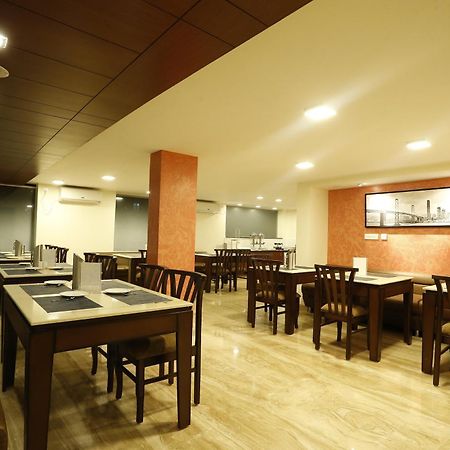 D Breeze Suites Devanahalli Εξωτερικό φωτογραφία
