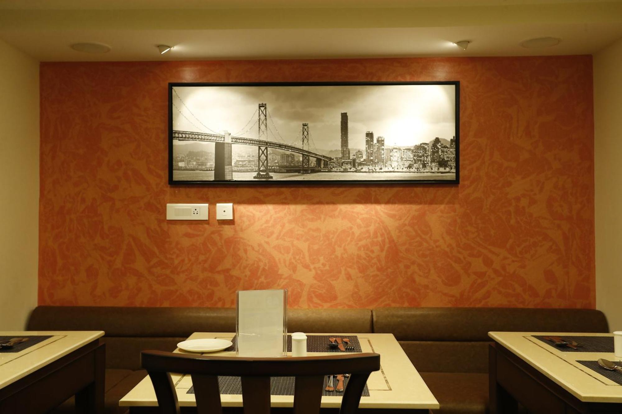 D Breeze Suites Devanahalli Εξωτερικό φωτογραφία