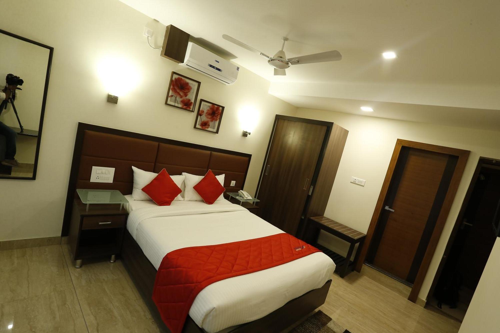 D Breeze Suites Devanahalli Εξωτερικό φωτογραφία
