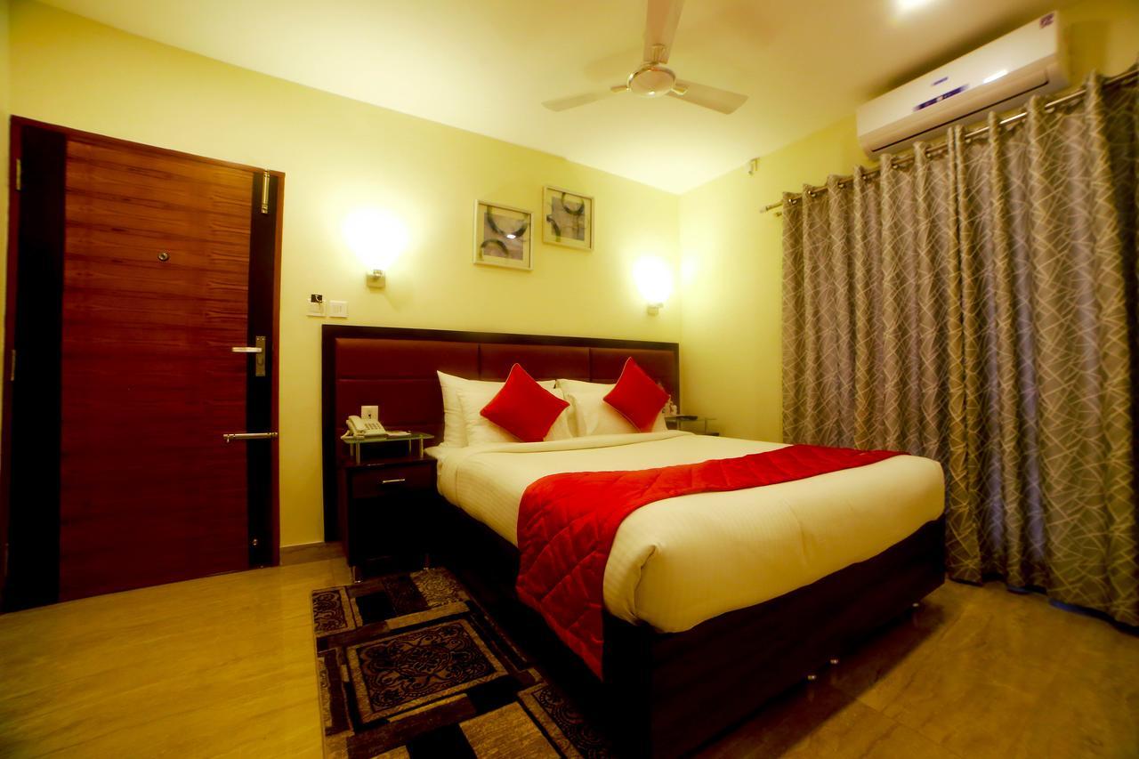 D Breeze Suites Devanahalli Εξωτερικό φωτογραφία